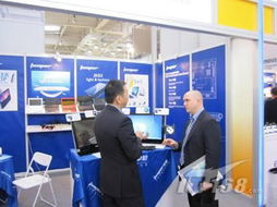 CeBIT快报 中柏电脑参展首日掀关注热潮，引领计算机信息技术新趋势